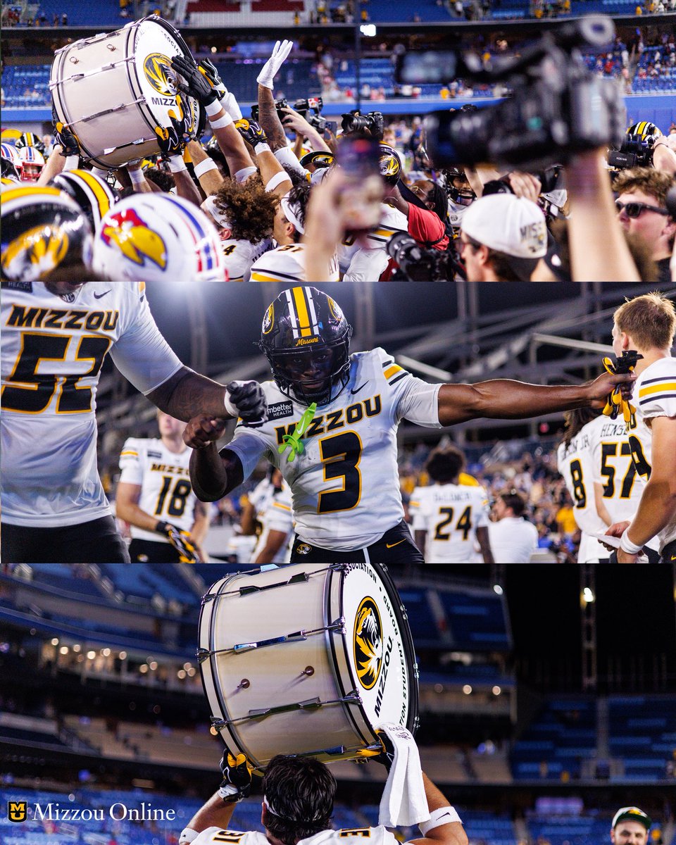 MizzouFootball's tweet photo. Always a pleasure. 🥁 https://t.co/Xspcryx9Ri
