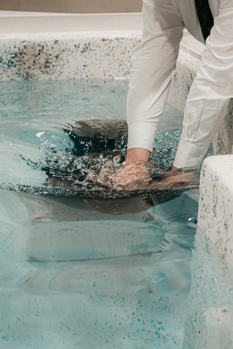 SHFPC's tweet photo. Have you been born again of the WATER &amp; SPIRIT? Join us tomorrow at 12pm &amp; 2:30pm and you can have your sins washed AWAY!🙌🏼🌊 #MeetMeAtTheHarbot https://t.co/jeOU4hhwuJ