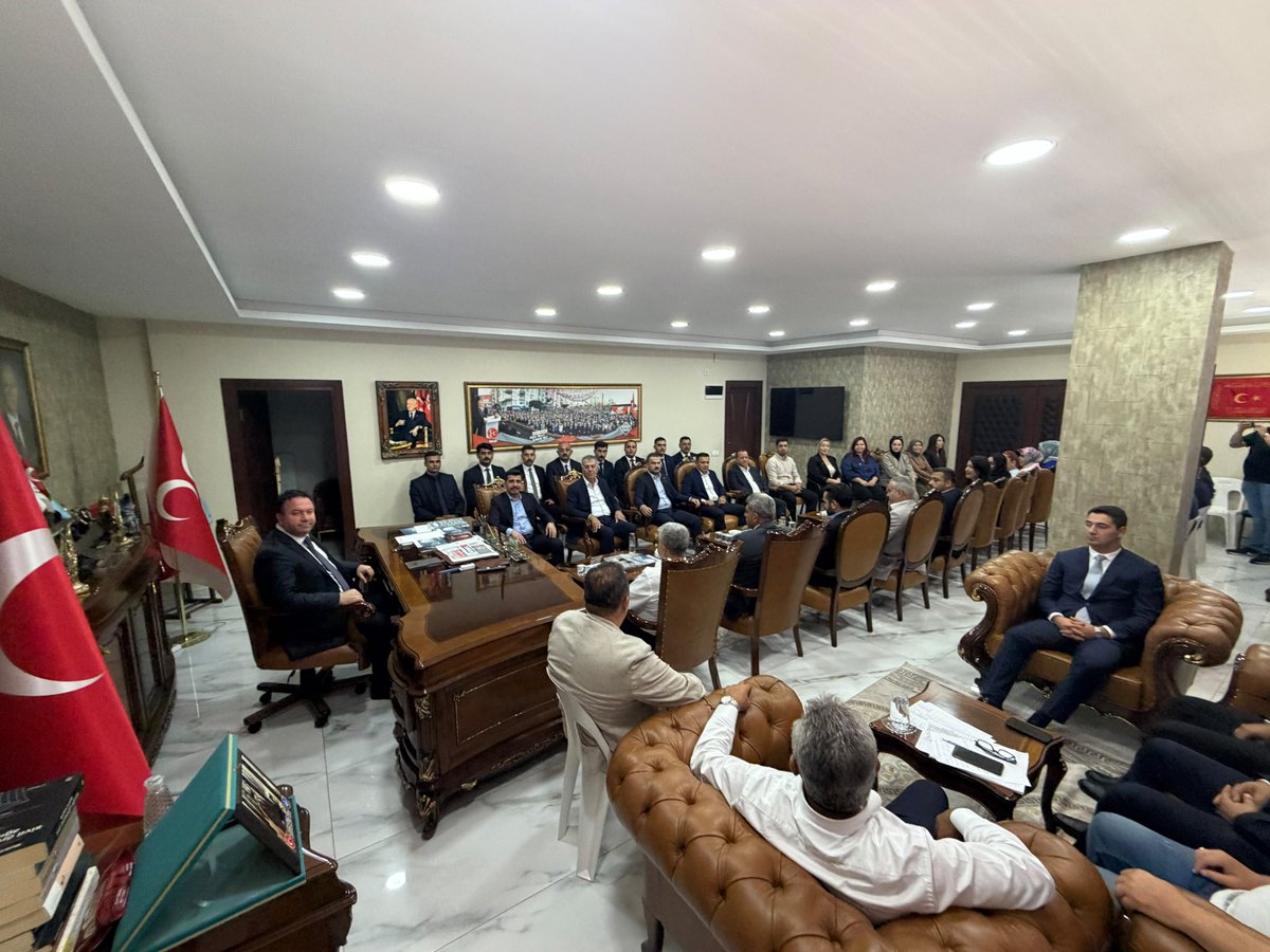 MersinOcak33's tweet photo. 📍MHP Mersin İl Başkanlığı

Ülkü Ocakları Mersin İl Başkanımız Sayın Ahmet Bebek; MHP Mersin İl Başkanımız Sayın Ömer Gürsoy, MHP İlçe Başkanlarımız, İl ve İlçe KAÇEP Başkanlarımız, İlçe Ocak Başkanlarımız ile birlikte MHP Mersin İl Başkanlığımızda bir araya gelerek 19.09.2026 https://t.co/NkNyRg4HTR