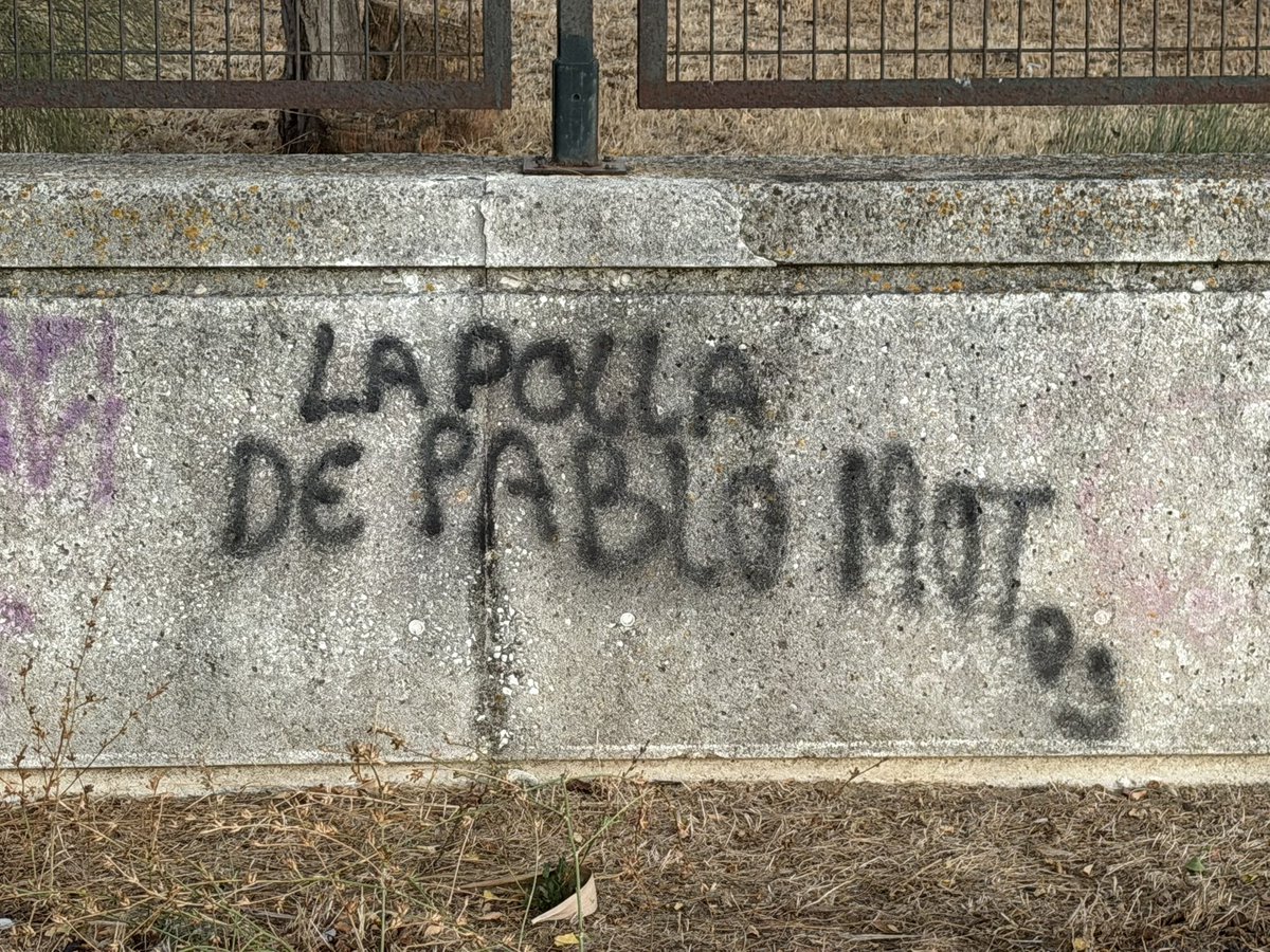 JaviKamui's tweet photo. Me encantan los paseos por Puerto Real xD https://t.co/EOF4UmT6wj