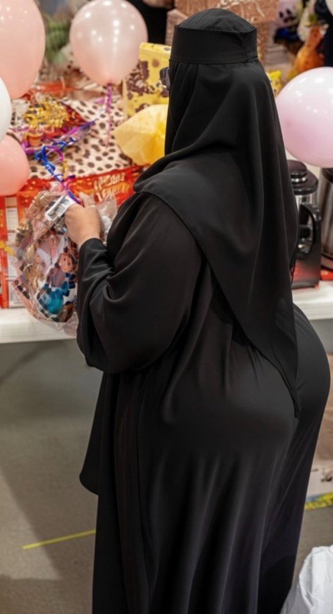 zrtgou's tweet photo. من الخاص الديوث الروقي يفضح امه و هي رازتها بوجهه و مسويه تنظف😈🔥 #ديوت_بدويٌّْ #ديوت_بدوي https://t.co/bVLfjQoqnC