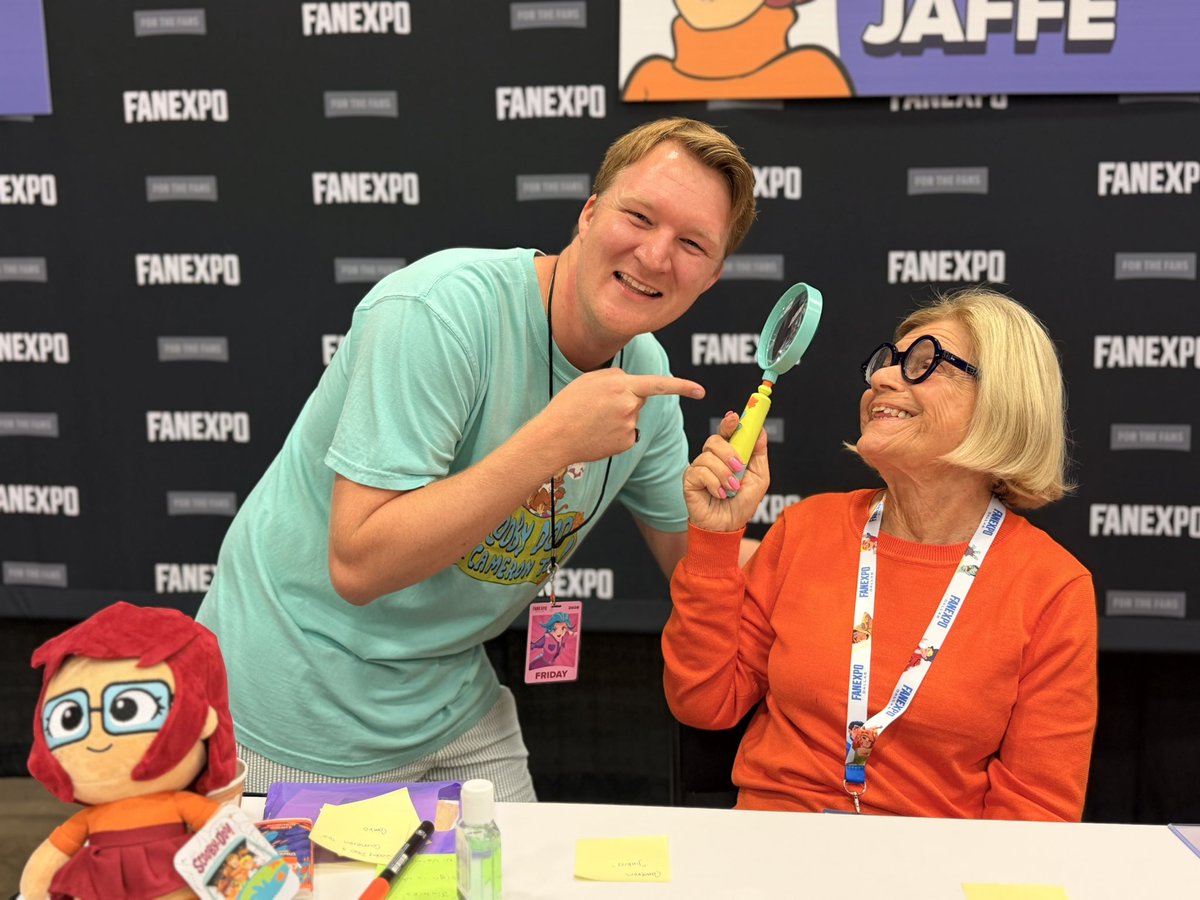 ScoobyandCam's tweet photo. Jinkies! 🧡 What an incredible way to celebrate Scooby-Doo’s 57th birthday!

I had the absolute honor of meeting the legendary Nicole Jaffe, the original voice of Velma Dinkley from Scooby-Doo, Where Are You! at Fan Expo Dallas! 🔍

Getting to meet the voice behind one of Mystery Inc.’s most iconic characters was truly a dream come true. Velma has been such a special part of the Scooby-Doo legacy, and this is a moment I’ll cherish forever. 🥹

With Scooby’s big 57th birthday happening tomorrow, I can’t think of a more amazing way to celebrate the franchise I love so much!

Thank you, Nicole, for making this such a memorable experience. Jinkies, what a day! 🧡 👓 

— Scooby-Doo & Cameron Too

#ScoobyDoo #VelmaDinkley #NicoleJaffe #FanExpoDallas #ScoobyDooAndCameronToo @FANEXPODallas