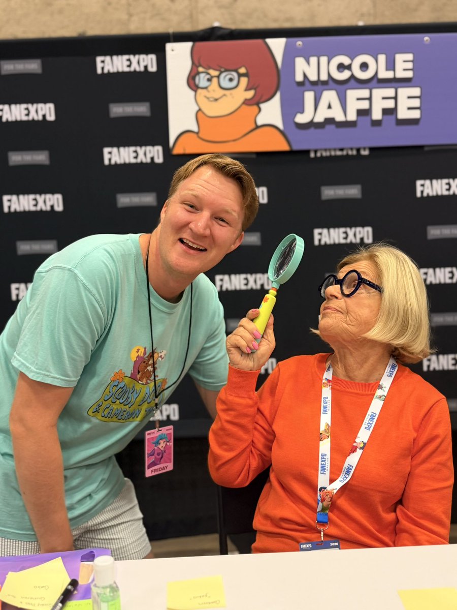 ScoobyandCam's tweet photo. Jinkies! 🧡 What an incredible way to celebrate Scooby-Doo’s 57th birthday!

I had the absolute honor of meeting the legendary Nicole Jaffe, the original voice of Velma Dinkley from Scooby-Doo, Where Are You! at Fan Expo Dallas! 🔍

Getting to meet the voice behind one of Mystery Inc.’s most iconic characters was truly a dream come true. Velma has been such a special part of the Scooby-Doo legacy, and this is a moment I’ll cherish forever. 🥹

With Scooby’s big 57th birthday happening tomorrow, I can’t think of a more amazing way to celebrate the franchise I love so much!

Thank you, Nicole, for making this such a memorable experience. Jinkies, what a day! 🧡 👓 

— Scooby-Doo & Cameron Too

#ScoobyDoo #VelmaDinkley #NicoleJaffe #FanExpoDallas #ScoobyDooAndCameronToo @FANEXPODallas