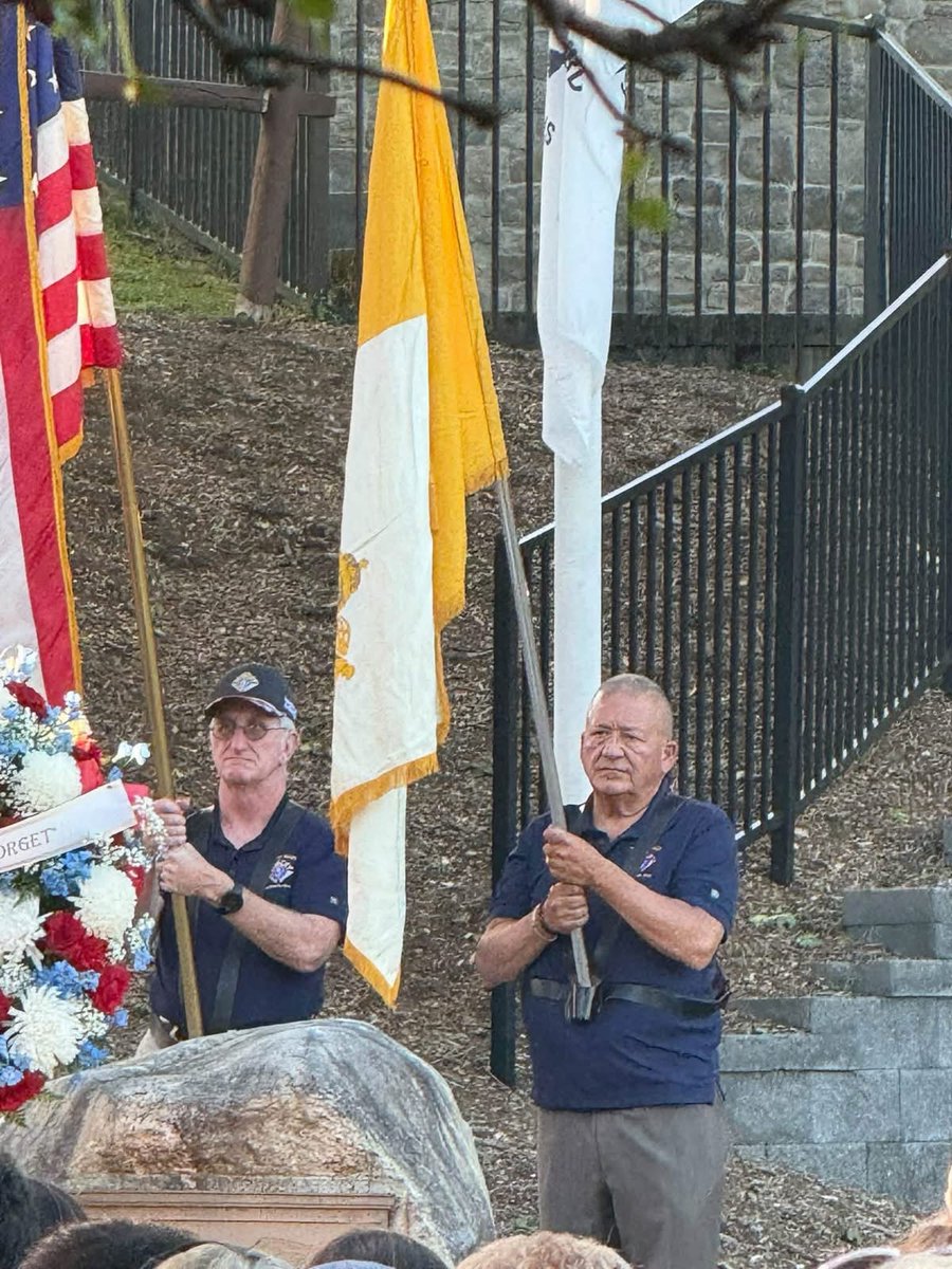 ChopperRusso's tweet photo. Very somber and sovereign day remembering those we lost 25 years ago on 911 I was honored to represent the colors of the Knight Knights Of Columbus of Oakland

#911rememberance #september11 https://t.co/iQIdLSPNXk