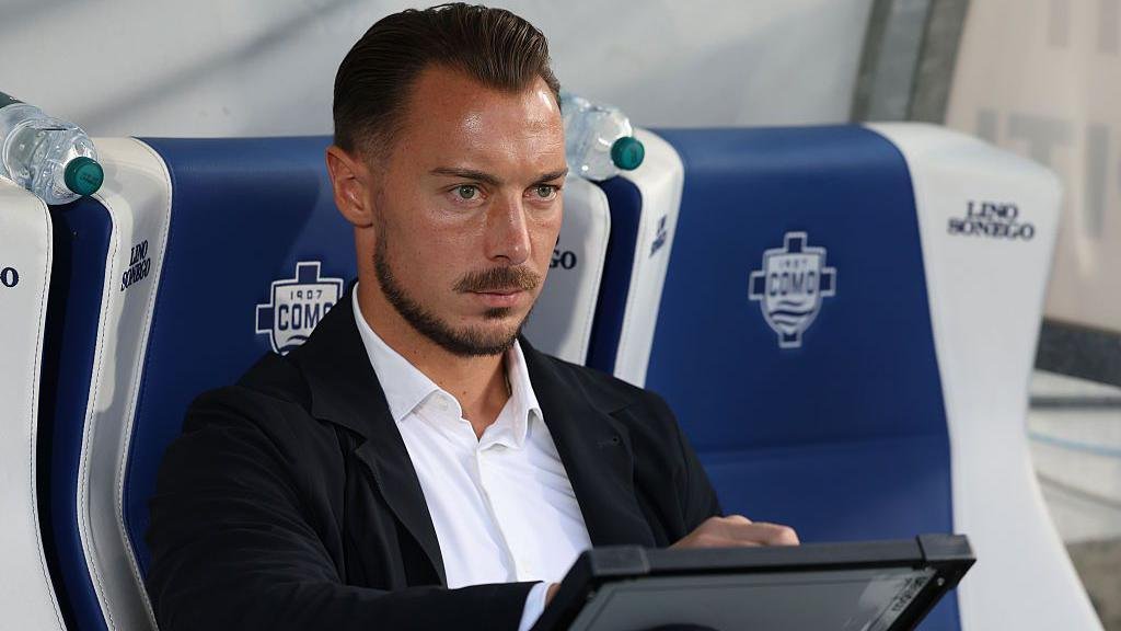 Magpie24_7's tweet photo. 🇩🇪 Matthias Jaissle has privately reached out to Eddie Howe to thank him for the groundwork and physical condition left behind at St James’ Park 🤝⚫⚪

​Our 38-year-old German manager has enjoyed a flying start to life on Tyneside, opening the campaign unbeaten in five matches with victories over Tottenham, West Brom, and Millwall 🔥

​According to reports, Jaissle was blown away by the exceptional fitness levels of the squad Eddie left behind, allowing the lads to adapt instantly to his high-intensity, aggressive style of play 💪

​Despite the tough end to Eddie Howe’s reign following big-name departures in the summer, Jaissle made it clear this week that he holds immense gratitude for what our former manager built on Tyneside, stating he gives Eddie maximum respect for ending the trophy drought and bringing Champions League football back to SJP 👑

​With fresh additions settling in and energy restored across the pitch, optimism is well and truly back at Newcastle United! 📈

#NUFC #NUFCNews #Newcastle #EPL