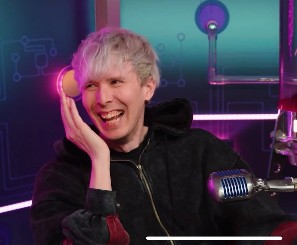 phanussie's tweet photo. no you don’t understand i love him so much please let him always be this happy https://t.co/uQIWpj733I
