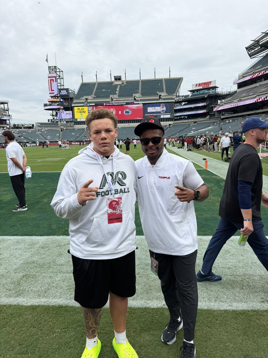 AdamBarnettjr's tweet photo. blessed to receive an offer from Temple university 

@CoachChiTUFF 
@Coach_LeDonne 
@7Twice 
@210ths 
@Mike_Mack58 
@_javersa9 
@PA_TodaySports 
@wpialsportsnews https://t.co/V1VHWOBSRE