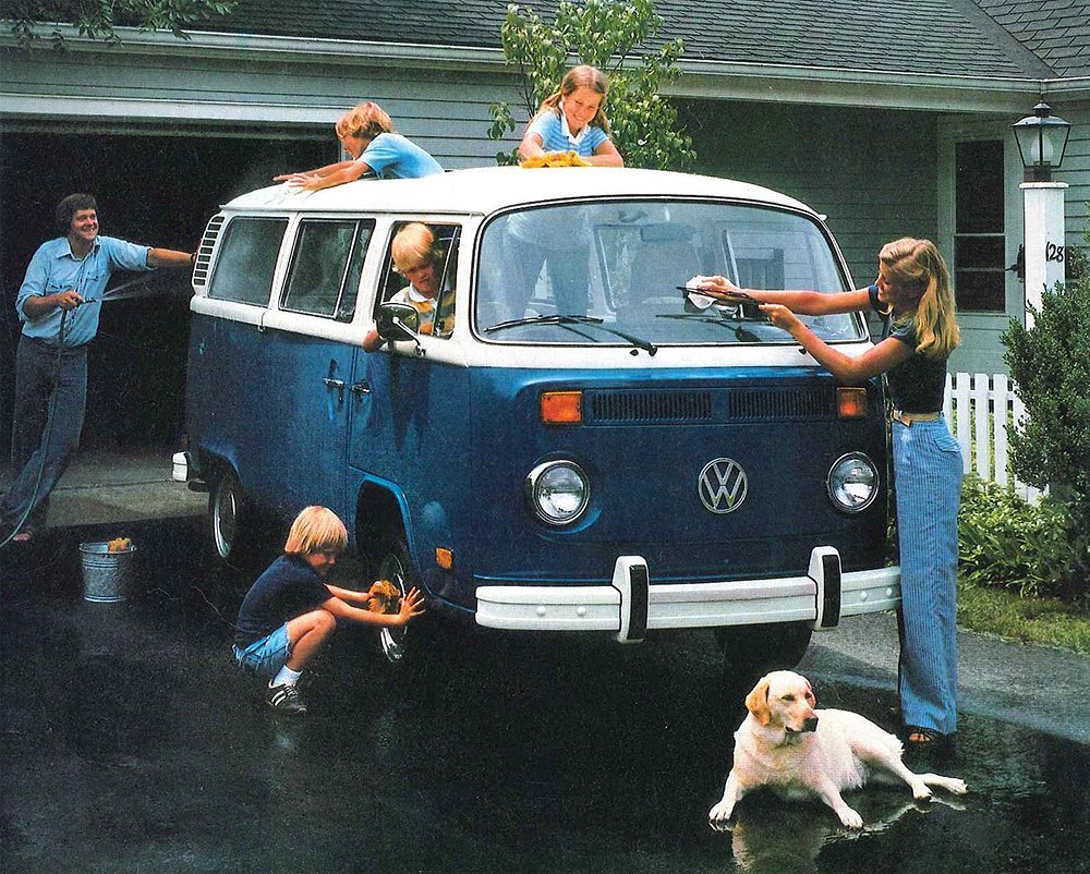 GaryMoerkenf's tweet photo. Episode 88: The hippie hero VW bus with guest @calivwbus. Adam loses a bet because he has no friends, and @cah_toons gets his 911 for 24 hours. This one’s a good one. https://t.co/6FuL6EGF1Z