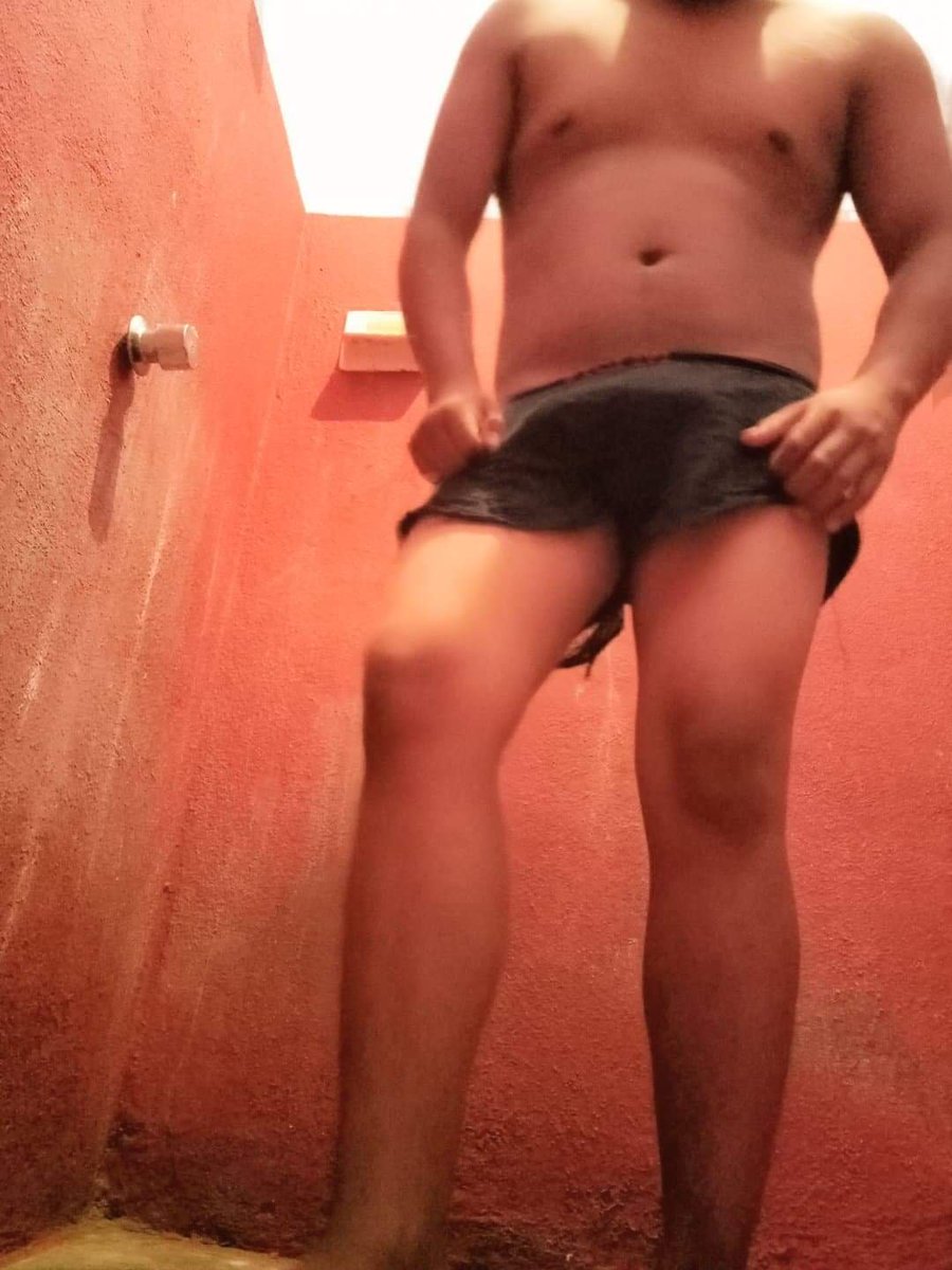 NickAlv456's tweet photo. Rafa, chiquita pero la usa bien 🥵 https://t.co/11U0LVoQlH