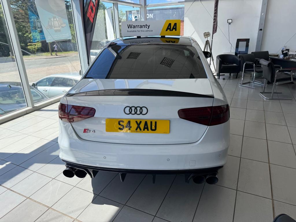 LavoniaLin2rb's tweet photo. 2013 Audi S4 TFSI Quattro Black Edition Auto 3 - £11, 995. 3L petrol automatic, 92, 043 miles. Finance available, warranty included and part exchange welcome. Call 01395 274090. https://t.co/vu6btmiKBQ