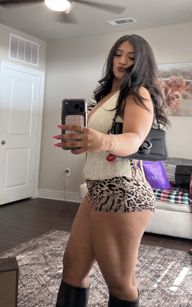 Dxxmsday_'s tweet photo. My irls are nutty af https://t.co/n0JzNQHp1o