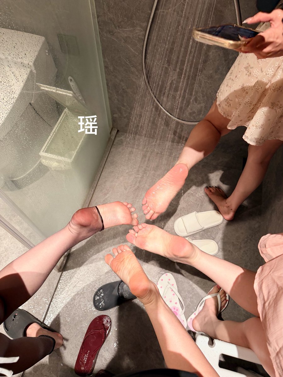 yaoyaodejio's tweet photo. 在长椿了呀嘿嘿嘿 https://t.co/ktSRIoMeqc