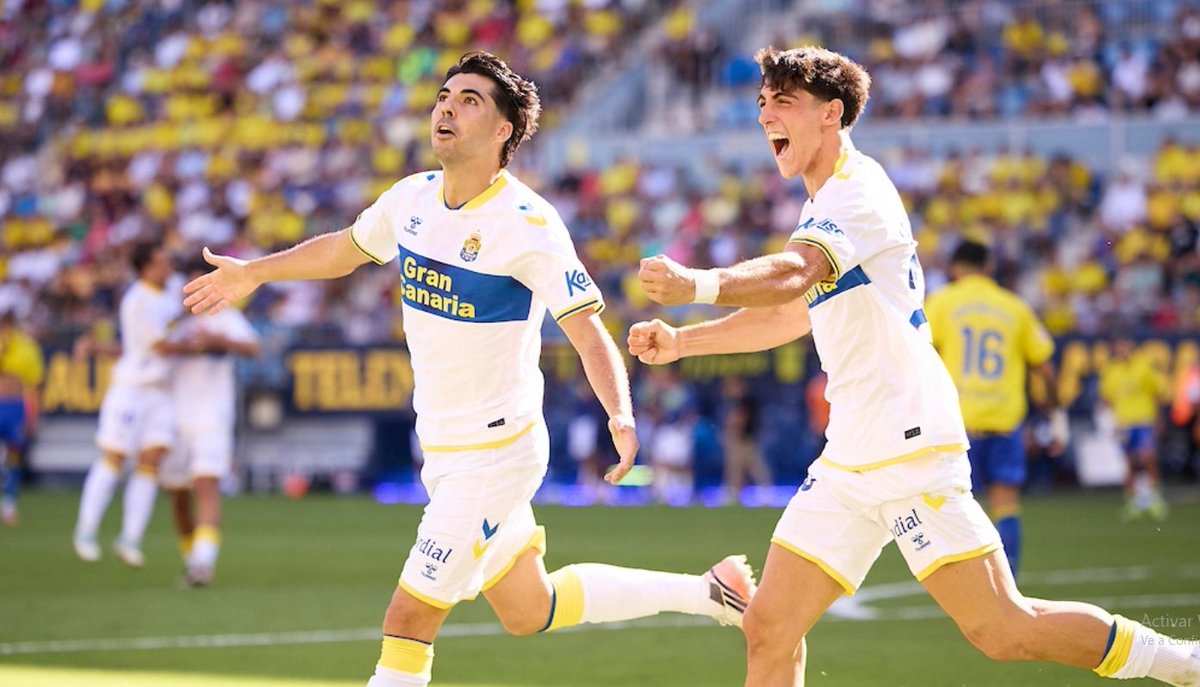 Depormaniatv's tweet photo. La U.D. Las Palmas vuelve a la senda de las victorias venciendo, de nuevo, al Cádiz C.F.
https://t.co/oB7pp6ElPd https://t.co/bA8AX0whzH