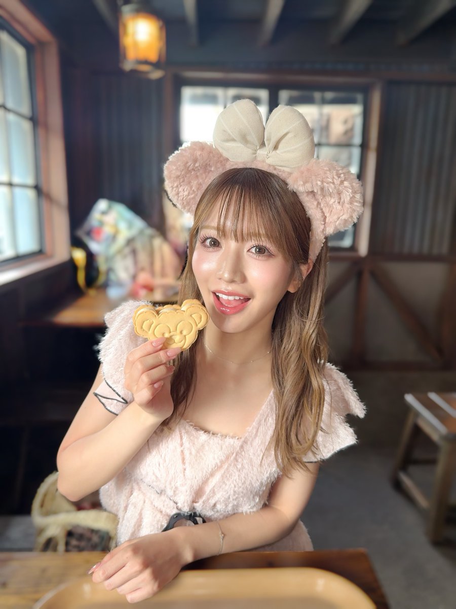 Michapiiii_'s tweet photo. おはよ🎀𓂃 𓈒𓏸

9:00〜 #つむラジ です📻𖤐´-
今週もよろしくお願いします(ˆ .  ̫ . )♡

https://t.co/dkiJXMiQrW https://t.co/l6X9RV7Gsx
