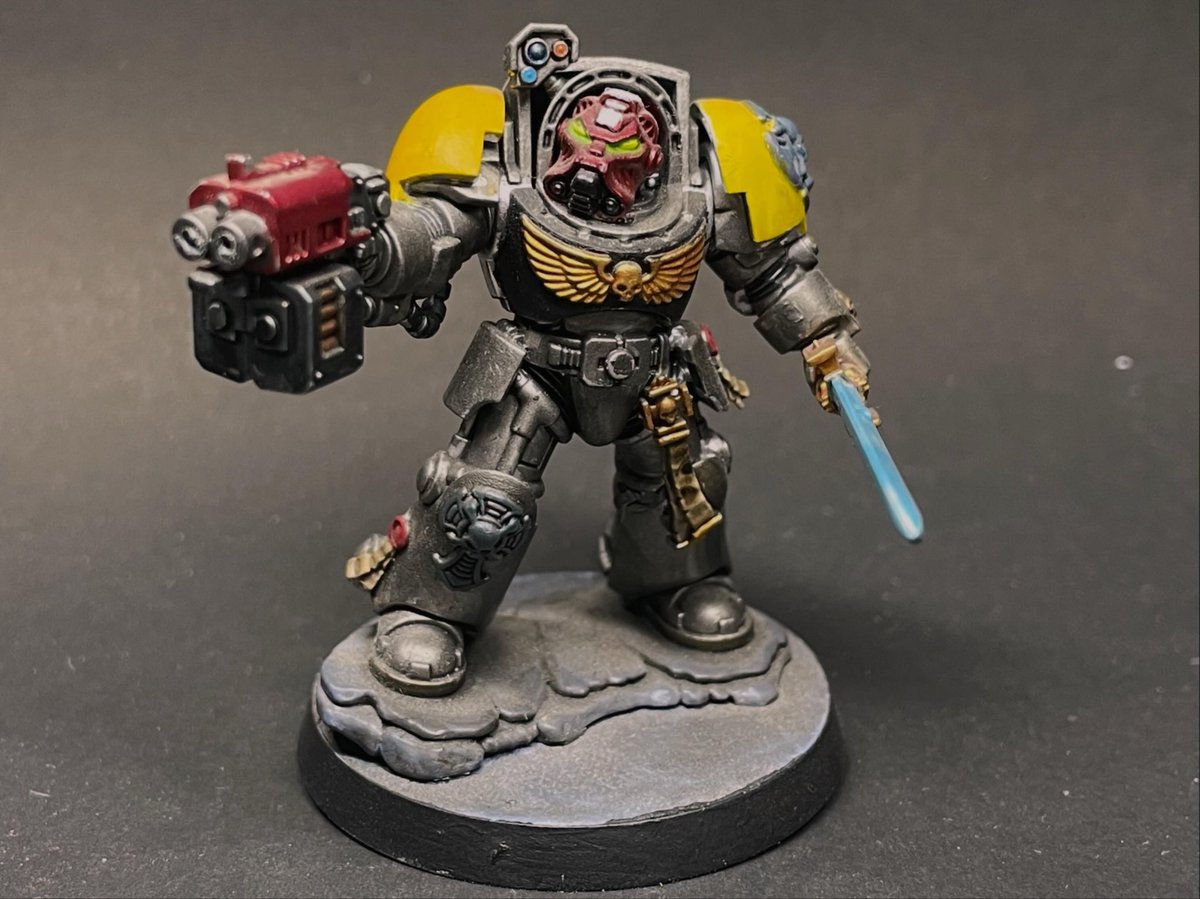 EmmanuelTR38's tweet photo. Silver templars Terminator, Painted in 2024 https://t.co/k7BWhVadUi
