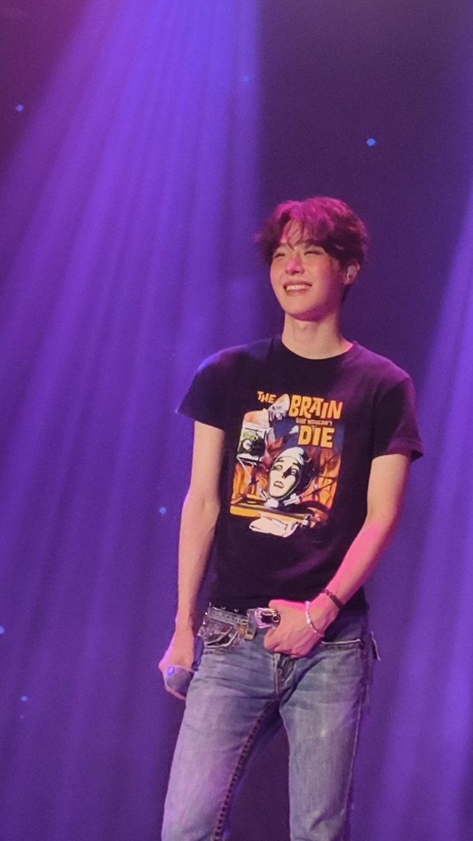 oncep1h's tweet photo. enamorada de Seongmin desde 2020, lo admiro muchísimo, es una estrella tan brillante

(∩˃ ᗜ ˂∩)♡ @onepact_

#ONEPACT 
#ONEPACTOUTSHINE
#ONEPACTOUTSHINEMEXICO https://t.co/gCdjkynG0A