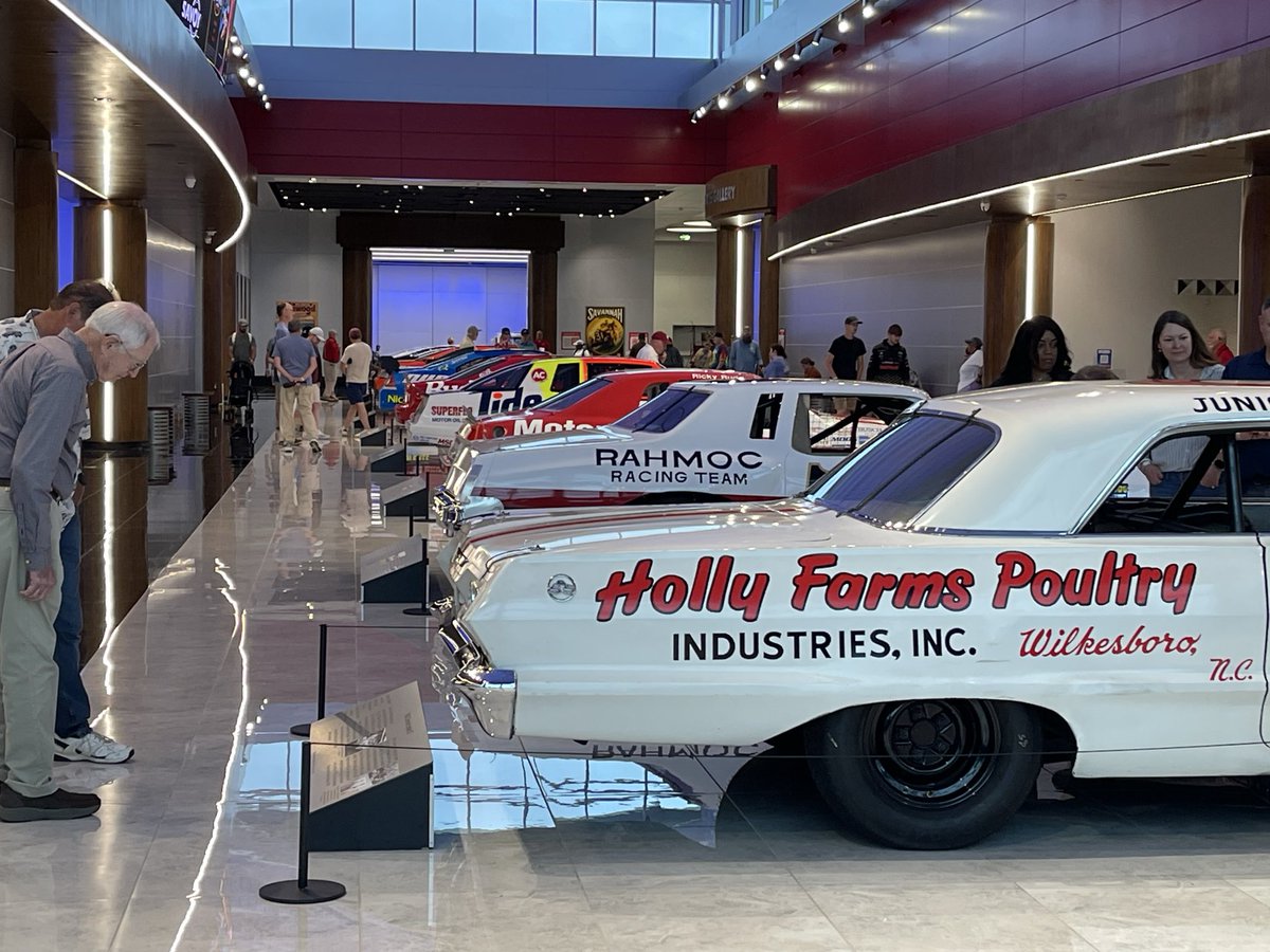 itsMeNoid's tweet photo. All the way down At the other end is a junk #XGen car . The 24 that won Daytona . I was all good till I seen that garbage. Tried to set it on fire but couldn’t find a match. That one car messed up this whole race car exhibit https://t.co/nP1RtG6Rfs