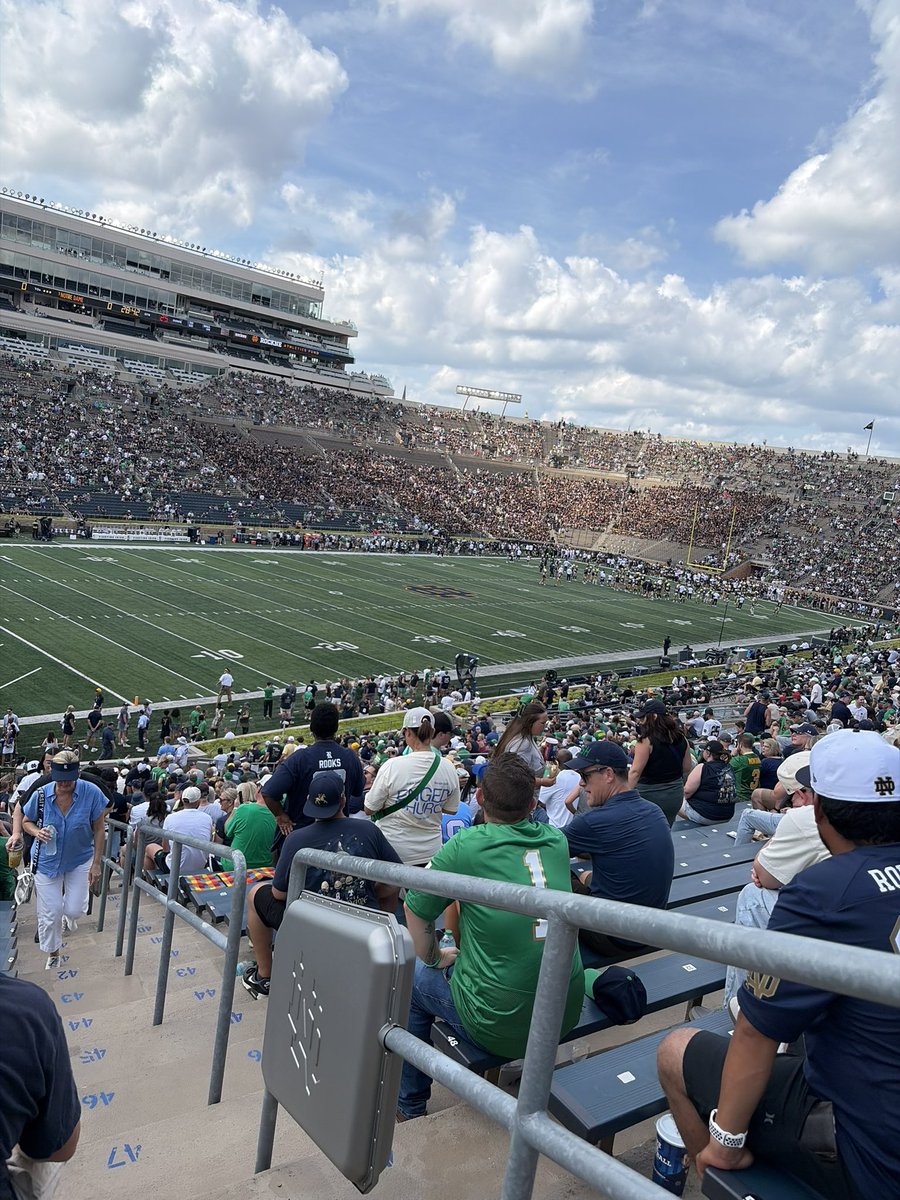 EvanGoIrish23's tweet photo. Can’t stop smiling. Can’t believe this is my life . Back in the cathedral go Irish baby https://t.co/BPSJQqsF0v