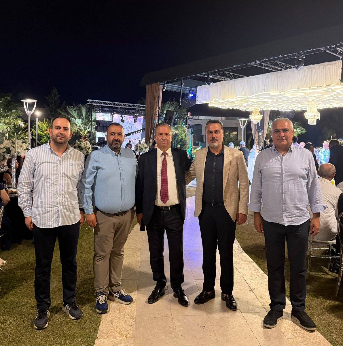 ismailovet's tweet photo. Soner Oğuzsoylu Başkanımızın kıymetli evladı  Mert ve Nisa Nur’un düğün merasimine katılarak bu anlamlı ve mutlu günlerinde yanlarında olduk.

Genç çiftimize bir ömür boyu sağlık, mutluluk ve huzur diliyor; ailelerini tebrik ediyorum. 💐 https://t.co/TGukP4uuK2