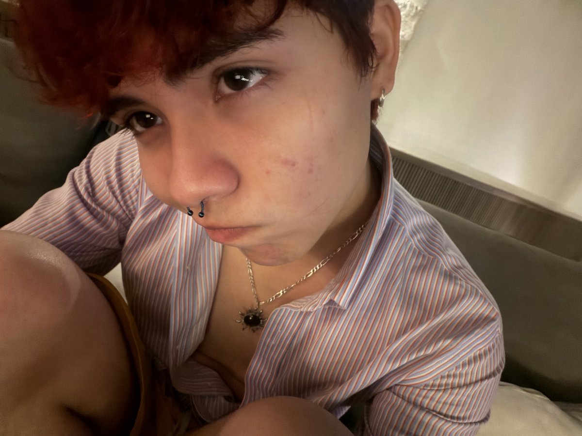 jaciel_sb's tweet photo. Porque nadie es de mty ocupo amigos #gay #boy #mty https://t.co/ye097mA8B6