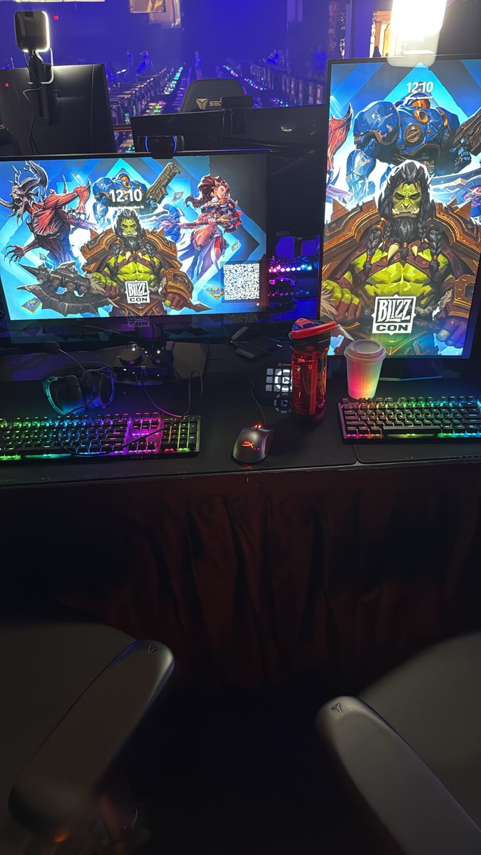 RduStreaming's tweet photo. Streaming soon from BlizzCon! 

Gonna be live on Twitch and YouTube https://t.co/kbvoPHi7dh