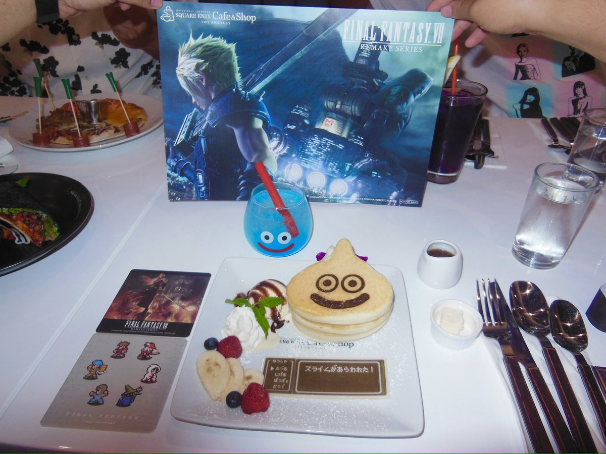 Queenie4ever's tweet photo. Had a lot of fun @SquareEnix cafe with @geradgerard @Kotaztrophe #sendmebacksaturday #nationalvideogameday https://t.co/6BKBUogZ3w