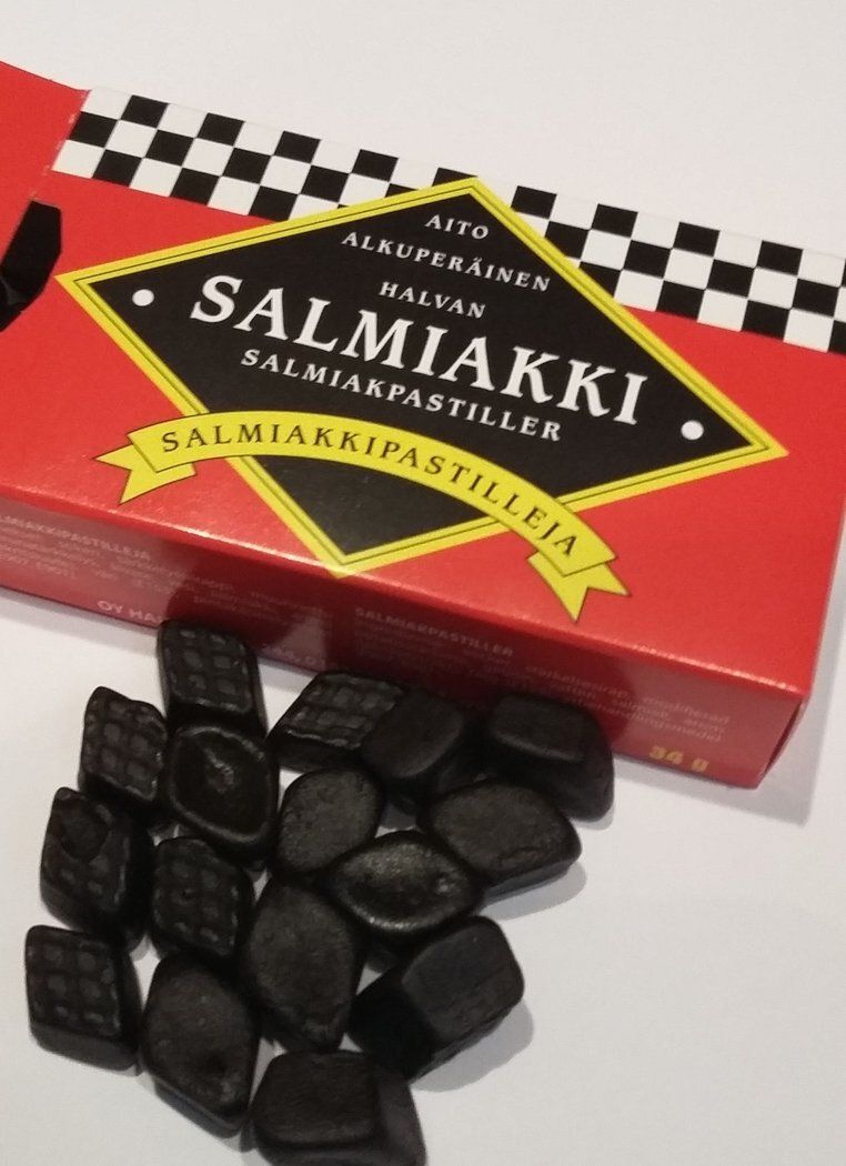 LeaskPatrick's tweet photo. P1: spicy, syrupy, sweet and salty; cinnamon balls, licorice allsorts, salmiakki (Finnish salted licorice), air-dried ham
#BlindDrams #BTC68 https://t.co/Ag56MsHkog