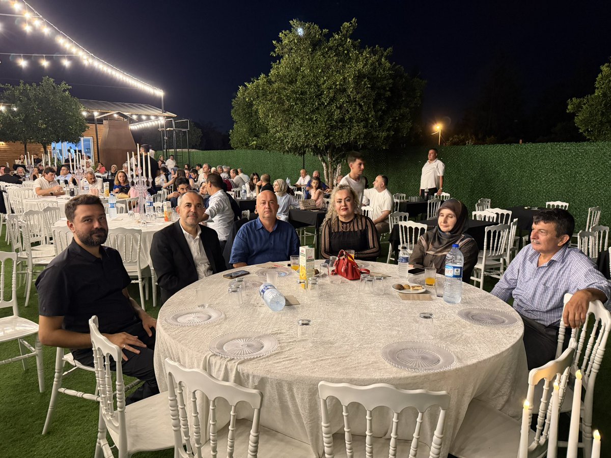 avyunusgunal's tweet photo. Serkan Kaşıkçı kardeşimizin oğlu Ahmet ile Nimet çiftinin düğünlerine katılarak mutluluklarına ortak olduk.Gençlerimizi tebrik ediyoruz. https://t.co/8ga9It2V2g