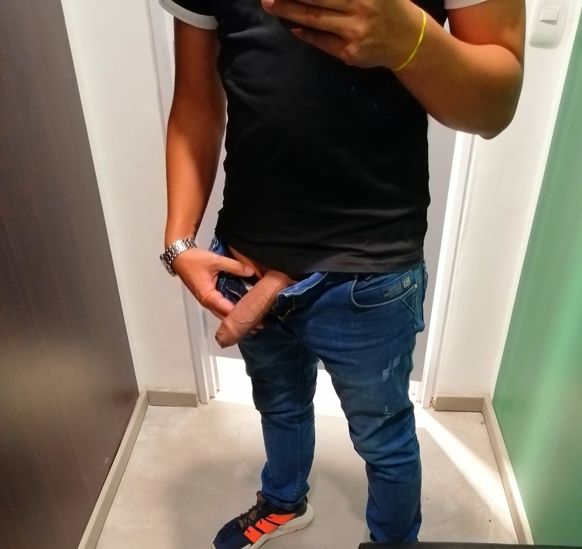 camilosing45814's tweet photo. Con muchas ganas de que me la mamen 😈🤤🤤 https://t.co/aXd8SDxO0I