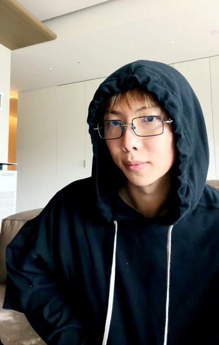 knjoonsworld's tweet photo. People will always twist the words of a person they are too dumb to understand… i hope the world is kinder towards you each day, namjoon. I was happy to see you happy and content with your life today. https://t.co/vDTalpn8gH