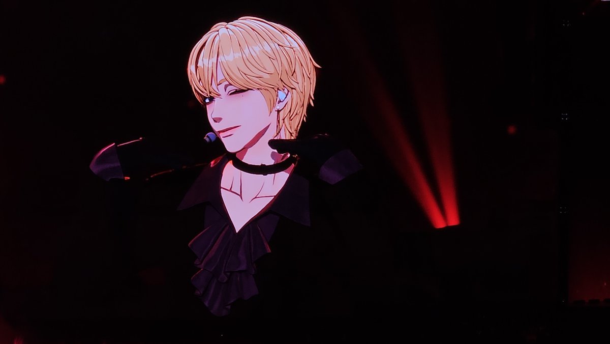 IamNN_PLLI's tweet photo. 누가 화질개선 좀 해줬으면........... https://t.co/R8StcgIHEM