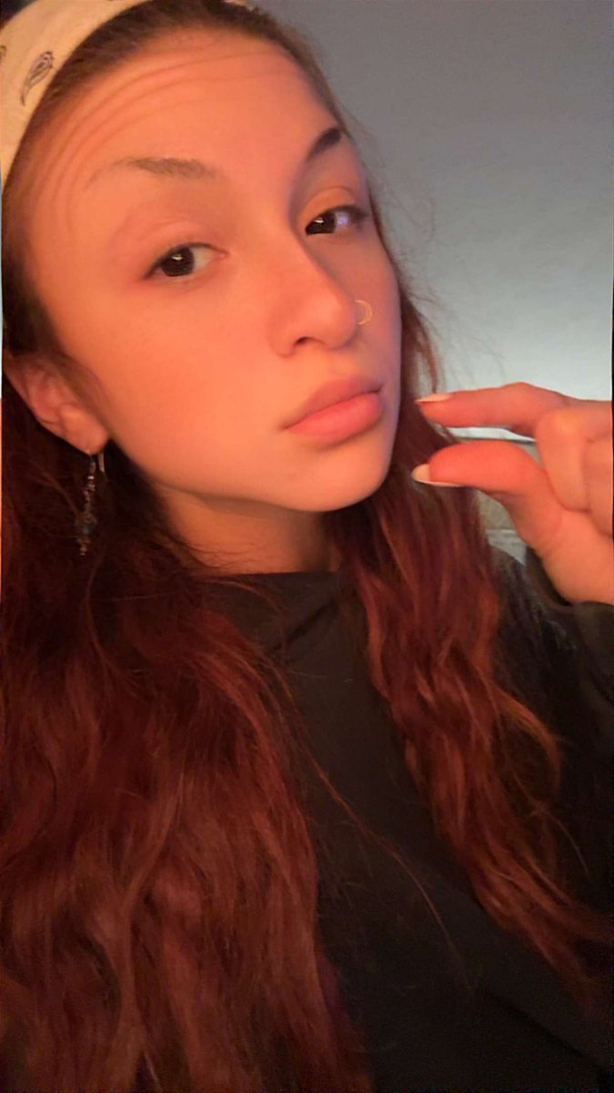 pr1ncessrubyxxx's tweet photo. I'm not impressed https://t.co/MVl5HKcLgk