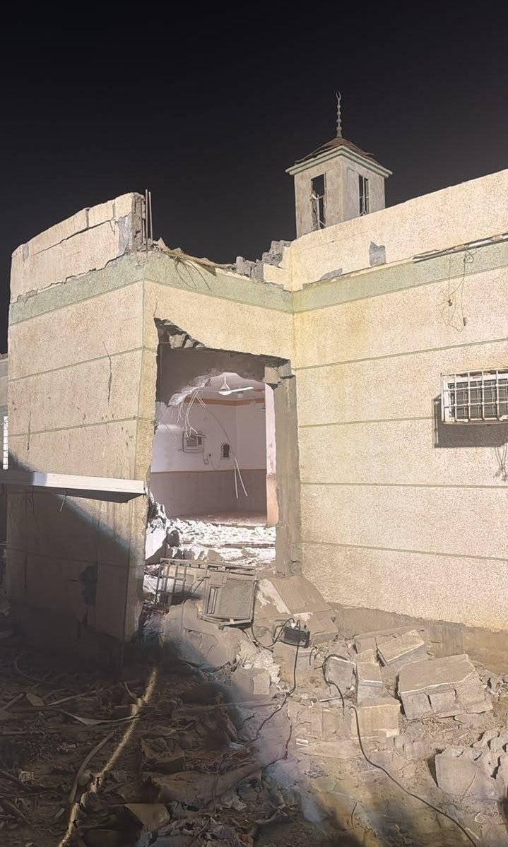 abdullah113438's tweet photo. حسبنا الله ونعم الوكيل ..

حتى المساجد حتى دور العبادة لم تسلم من إرهاب المجرمين الحوثيين !!

اللهم عليك بالحوثيين ومن والاهم .. https://t.co/xfqD9cstEn
