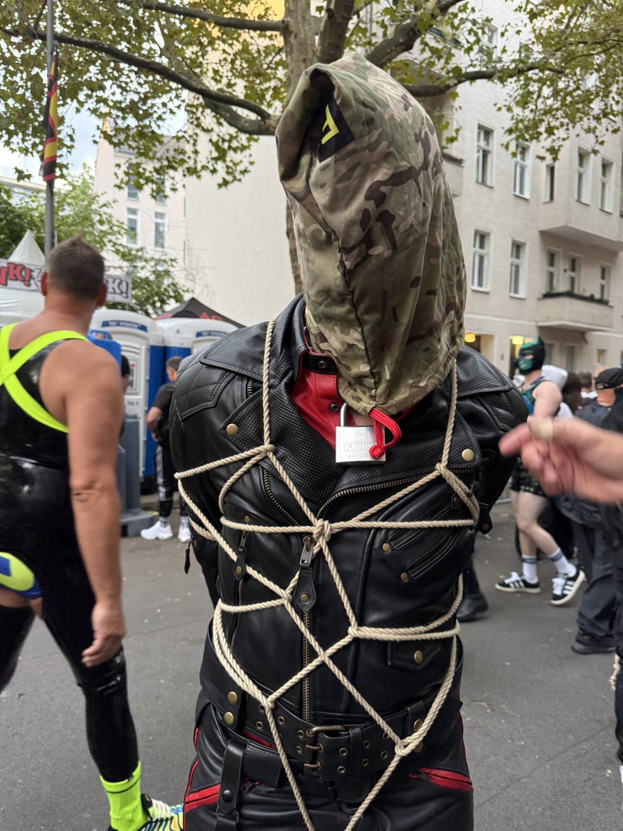 bootedray's tweet photo. #folsom fun continues. Three boys locked by one chain (with My slave as #humanashtray) 
#folsomeurope #folsomberlin https://t.co/c1EQ23G0Z4