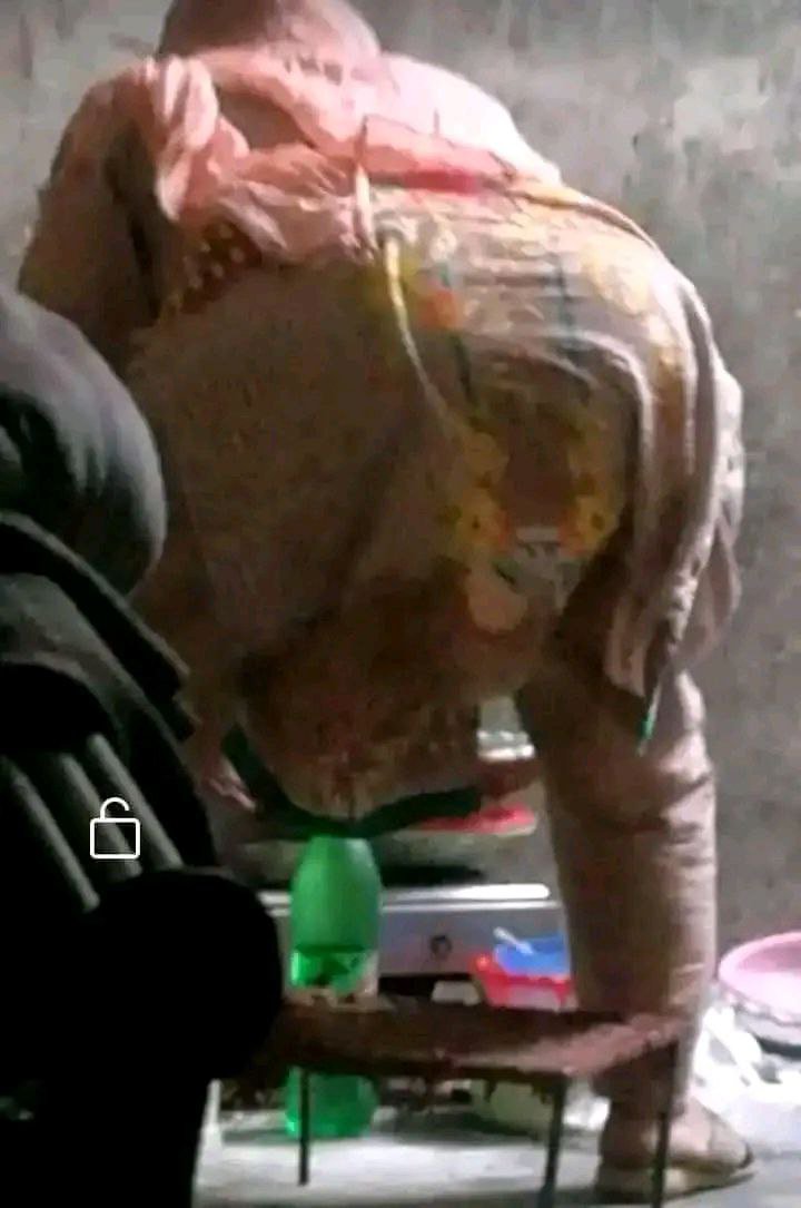 Itech6752's tweet photo. @PlayBoy391585 Bhai tera Lund Mari Ami ki gand Ka Lia bohot chota ha ya kuch Nahi Kara GA Mari Ami ki Moti gand Ka. https://t.co/deEoknEndM