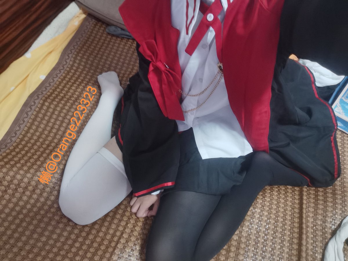 Orange223323's tweet photo. 新人喵
进行一些图的发（）
#男娘 #女装 https://t.co/BbBgXdVYen