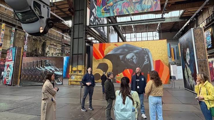 news_view's tweet photo. #RiverCruiseNews
Can Celebrity Reinvent the River Cruise Excursion? We Tested Its Hands-On New Approach in Amsterdam

via @ParadeMagazine #MeghannFoye @CelebrityCruise #cruise #rivercruise #excursion #innovation

https://t.co/s084ZgLlXD https://t.co/V125WhrcsS