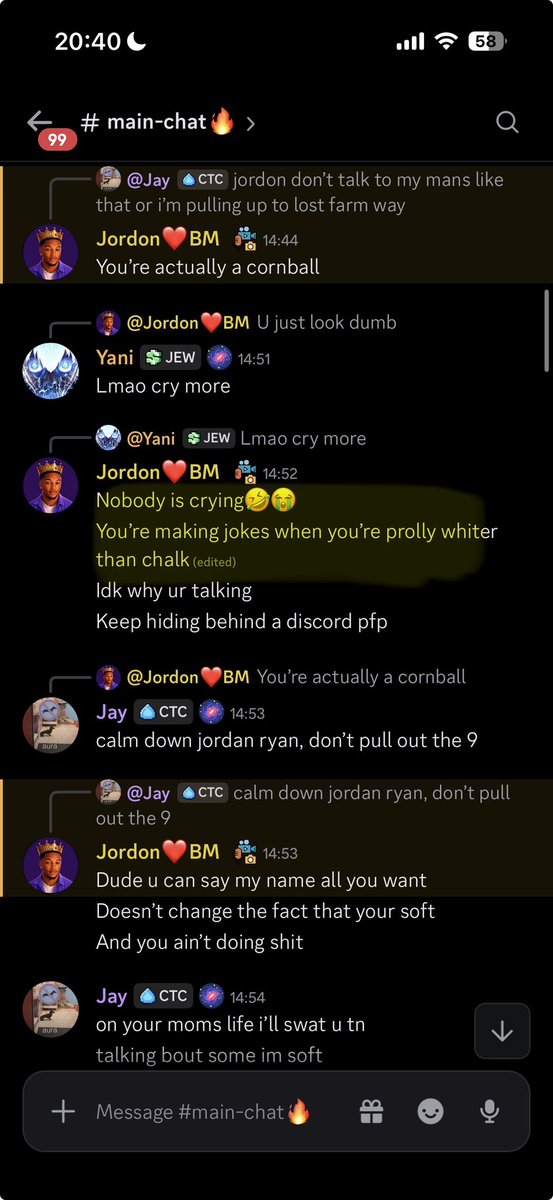 PolanskiSi62233's tweet photo. @bizuinhoO he literally cries about racism when he is racist himself biggest clown ever this was today btw https://t.co/FI2RdplqmT