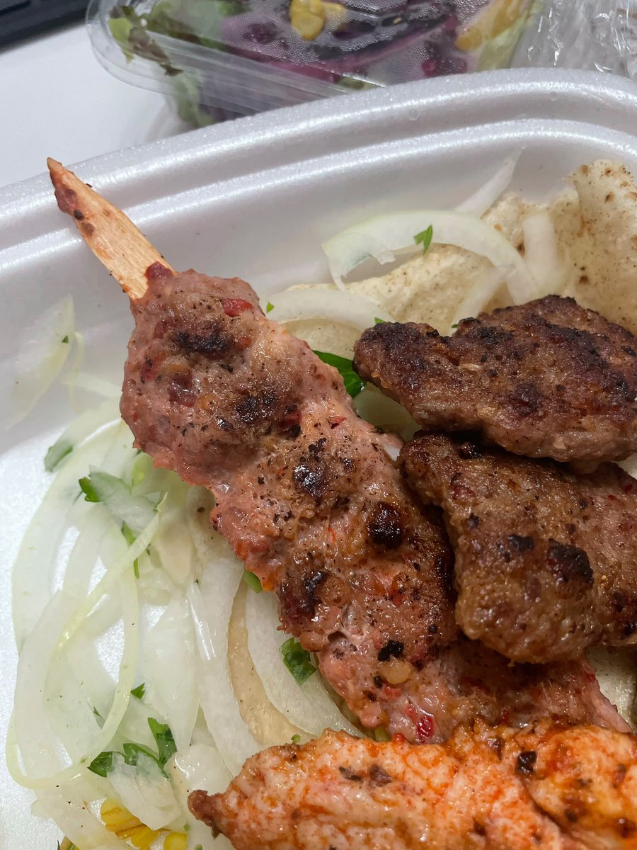 pekineyim's tweet photo. @Trendyol @UberEats iade talebim 2 kez reddedildi. Çiğ yemek gönderip insan sağlığı ile oynadıkları yetmiyor ve paramızı gasp ediyorlar https://t.co/ROCO85wqDV
