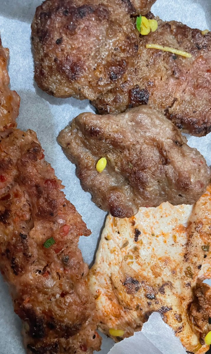 pekineyim's tweet photo. @Trendyol @UberEats iade talebim 2 kez reddedildi. Çiğ yemek gönderip insan sağlığı ile oynadıkları yetmiyor ve paramızı gasp ediyorlar https://t.co/ROCO85wqDV