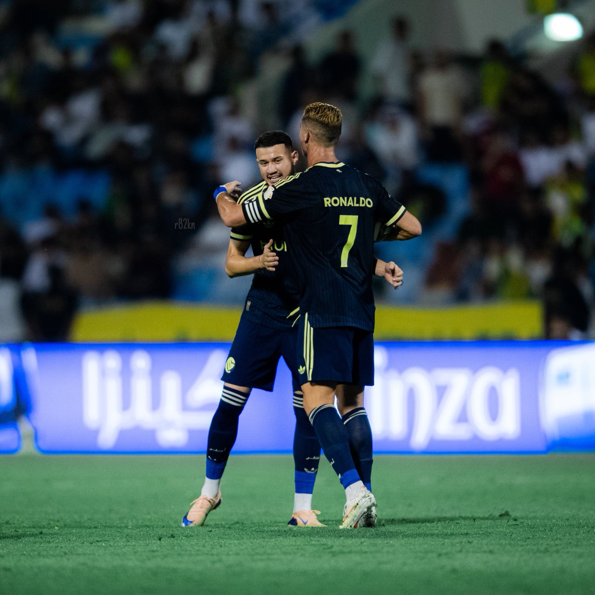 r82kn's tweet photo. عبدالله الحمدااان 💛💙 https://t.co/AGHDHkxlCb