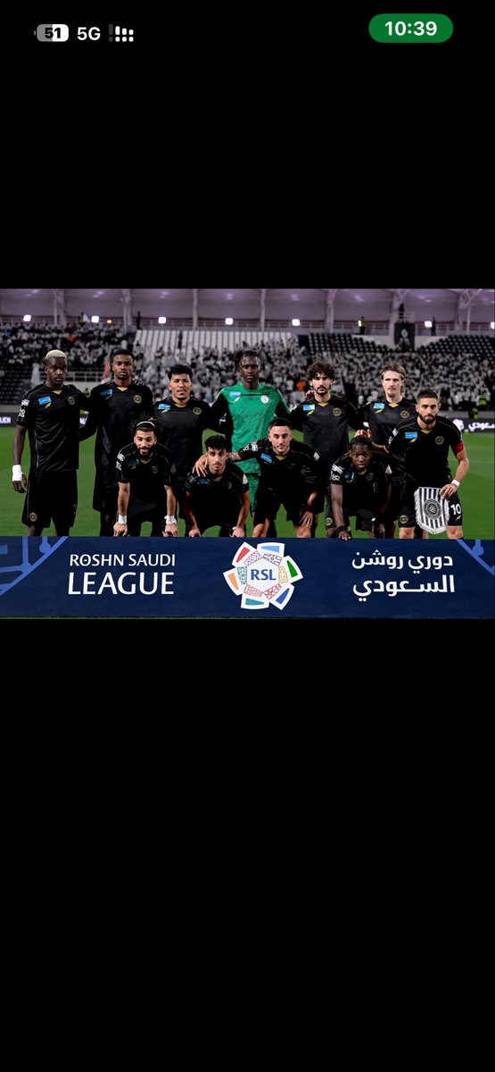 azoooz2625's tweet photo. في الشباب لاشي عشوائيه في كل شي نفس بكل المباريات مدرب لايوجد حلول فقط بدل لاعب بلاعب غير العبود اساسي بدال همام ورجع غير همام بدل العبودونفس الوضع #اكبرغلط بعد المباراة جلوس المدرب فترة التوقف مدرب لايفقه شي تكرار الاخطاء ومع ذلك نفس الاسماء بكل المباريات الشباب انتهى مع المدرب https://t.co/70WgDXwYQF