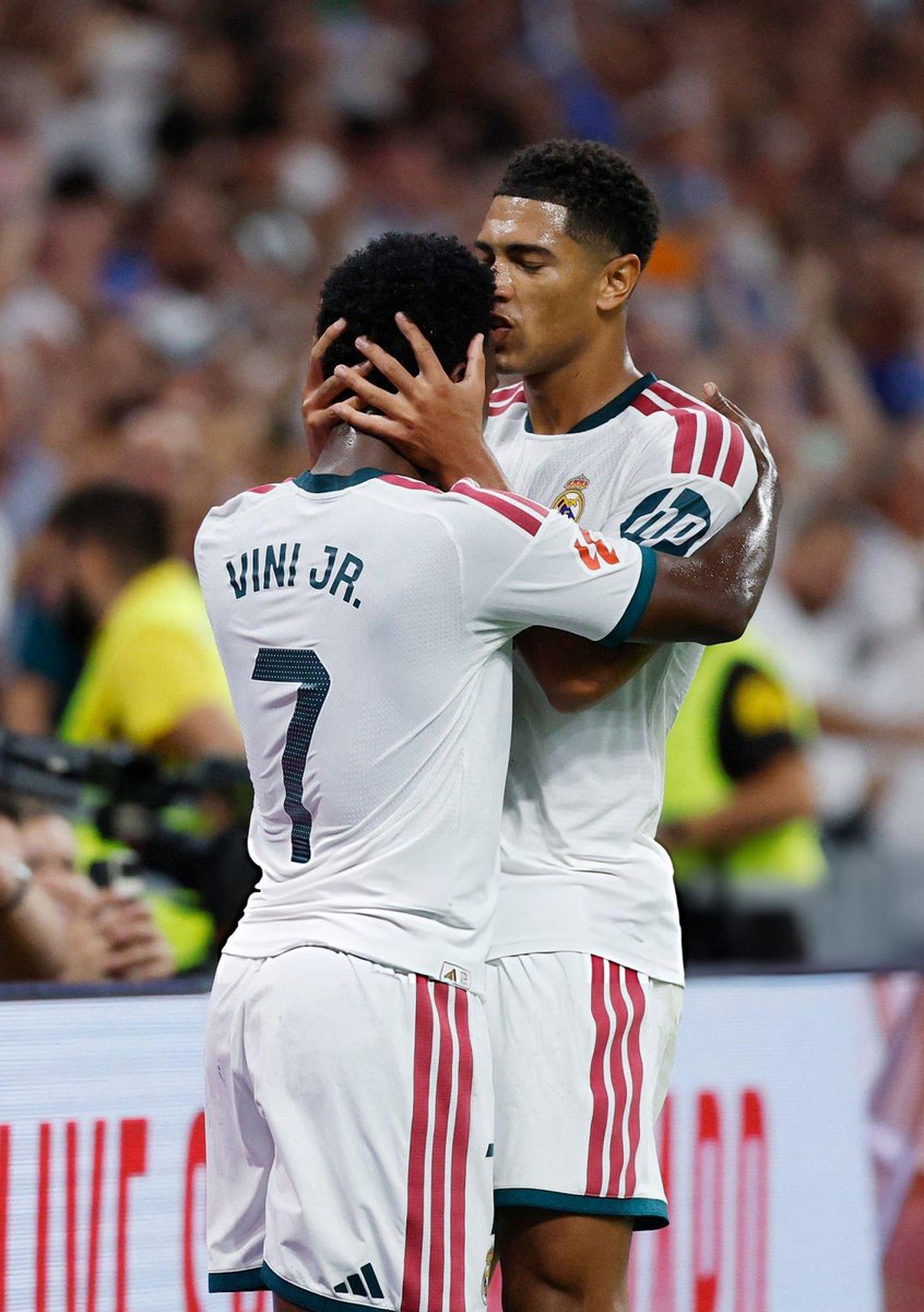roryrmfc's tweet photo. My fav duo❤️ https://t.co/V6r3lLpYcY