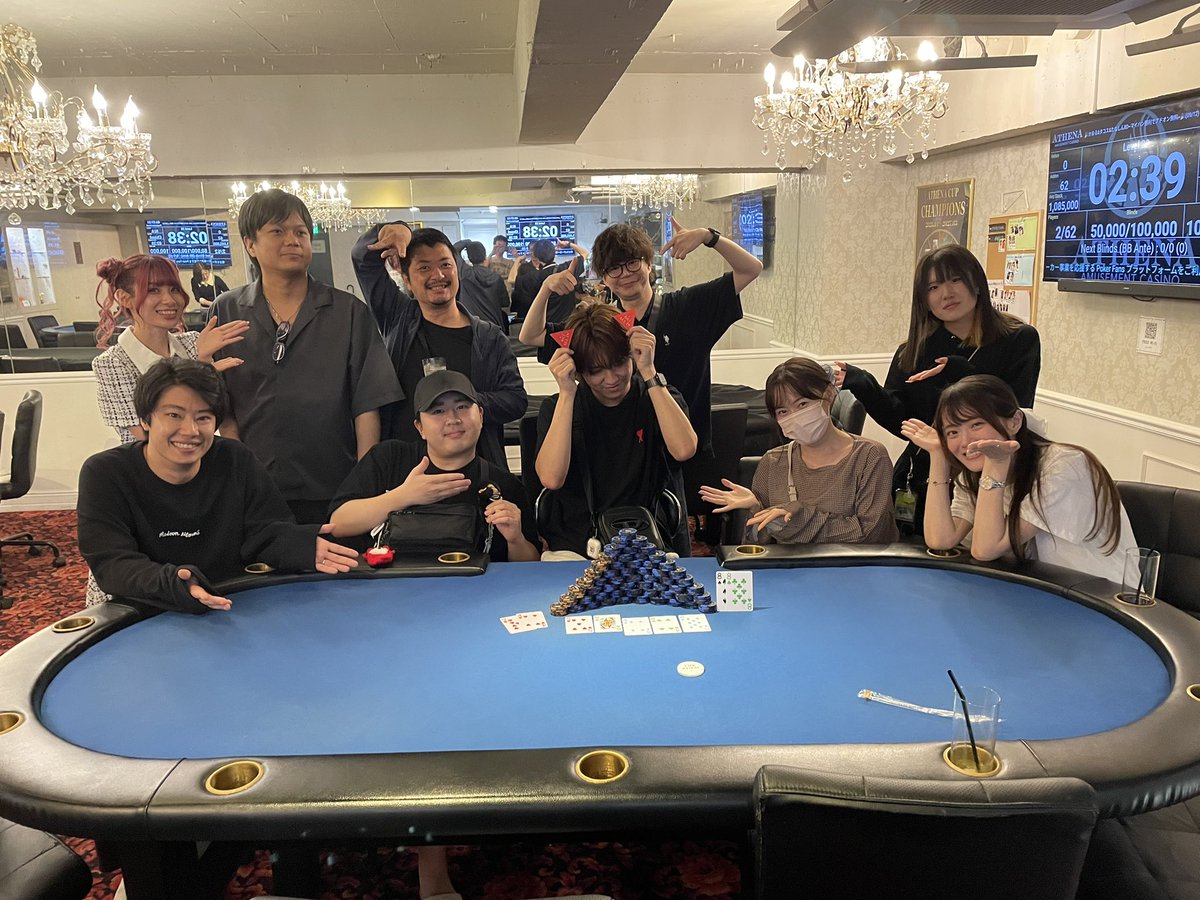 athena_poker's tweet photo. 𖤐本日の優勝者発表𖤐

🈂️池袋さんさんレギュラー🈂️
ざきさま🎖️
チップリになってから安定したプレーで見事優勝✨️

🎂かおるたなしんタコスBDメイン🎂
ひろろさま🎖️
ヘッズアップで窮地に追い込まれるもしっかり捲り返し優勝‼️
バウンティも大量獲得🤩

🎂かおるたなしんタコスBDサイド🎂
たなしんさま🎖️
なんと主役が堂々優勝❕❕
後半から無双状態💥激強でした
お誕生日&優勝おめでとうございます💫

本日はみなさまご来店頂きありがとうございました❣️😭
大盛況で幕を閉じました☺️

改めてかおる様、たなしん様、タコス様
お誕生日おめでとうございます🎉

#池袋 #ポーカー #初心者歓迎