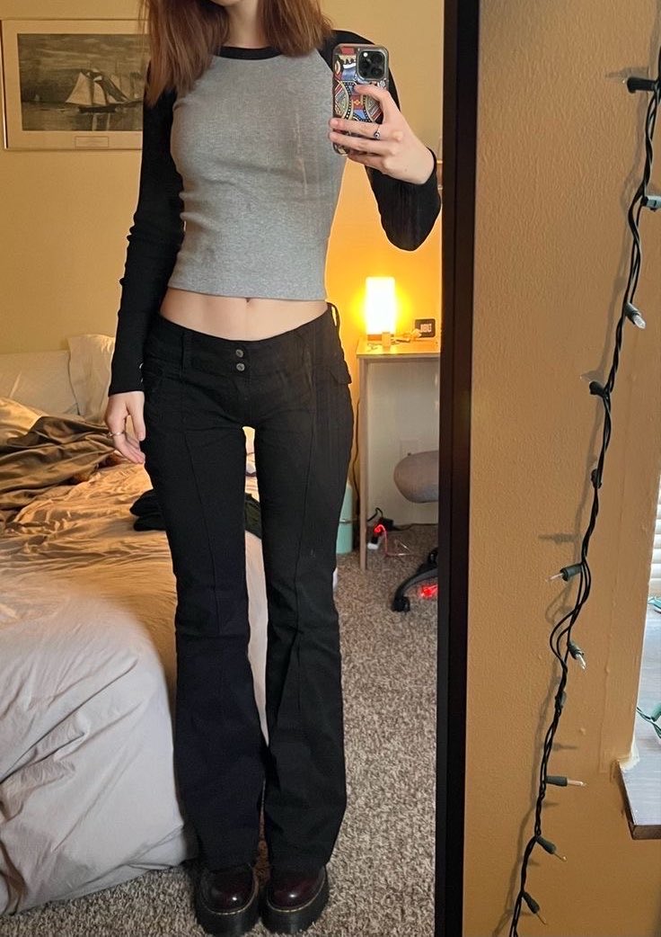 swaggyjoonn's tweet photo. Idk who this girl is but this is my dream body https://t.co/q1VczuTQ6b