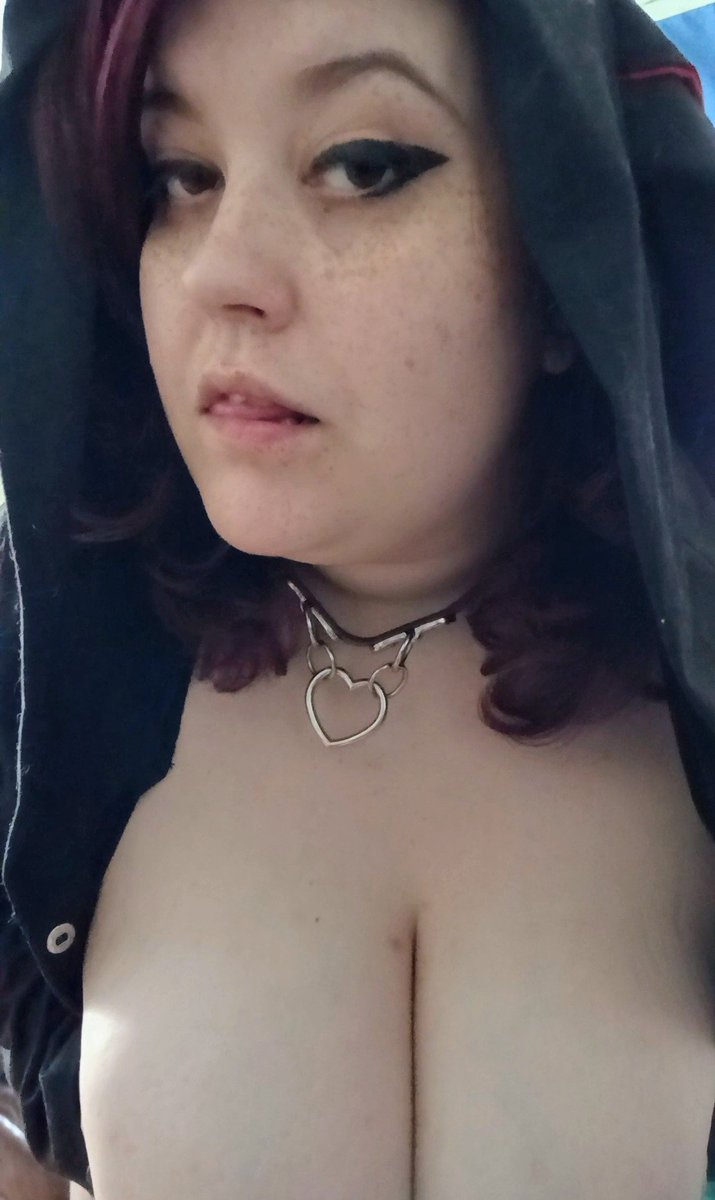 acemgraves's tweet photo. New pinned!!

My birthday is in November!
Im 33
MDNI
Pronouns r he/they
Im a trans man
Im also a femboy
Disrespectful behavior met with block
DM fees apply here
No dm fees on my fan sites
Mwah 💋 https://t.co/fwX66RKJ2b