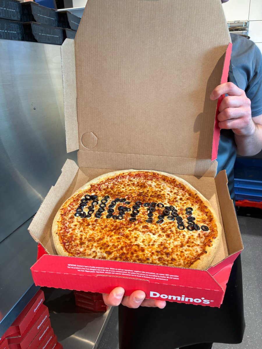 Dominos_UK's tweet photo. BREAKING NEWS https://t.co/Zq22kZ9V4M