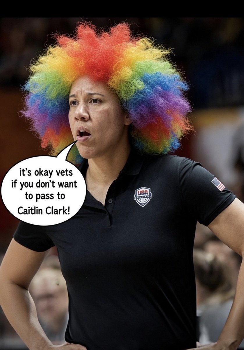 coachandere6xa's tweet photo. Kara Lawson team USA head coach watching Caitlin Clark be frozen out! https://t.co/JQsEg46sGp