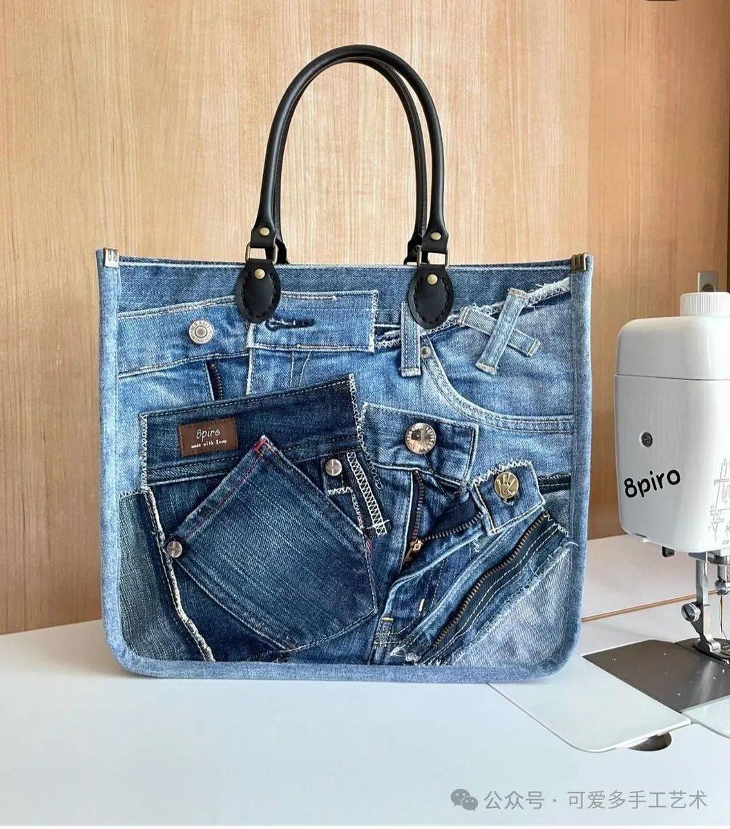 creaf292479's tweet photo. Turn an old denim jacket into a trendy crossbody bag in 10 mins! Super easy DIY for your daily essentials. #UpcycleHacks #DenimCraft， https://t.co/KhfhHI1sEF