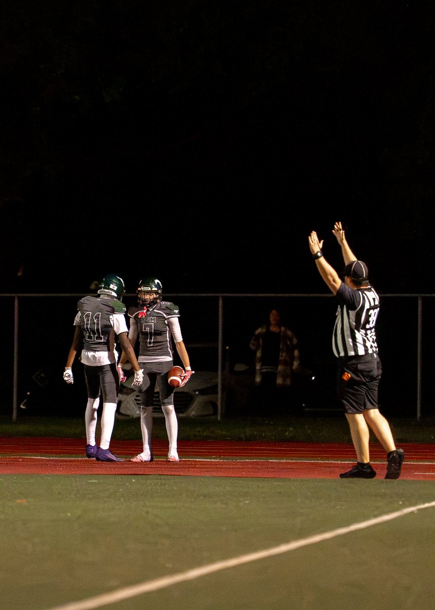slimm4six's tweet photo. Some pictures I got from week 2 vs. Lasalle https://t.co/ONgVecAFzk
